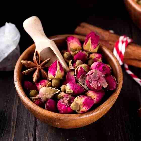 خرید به صرفه غنچه گل محمدی دارابی